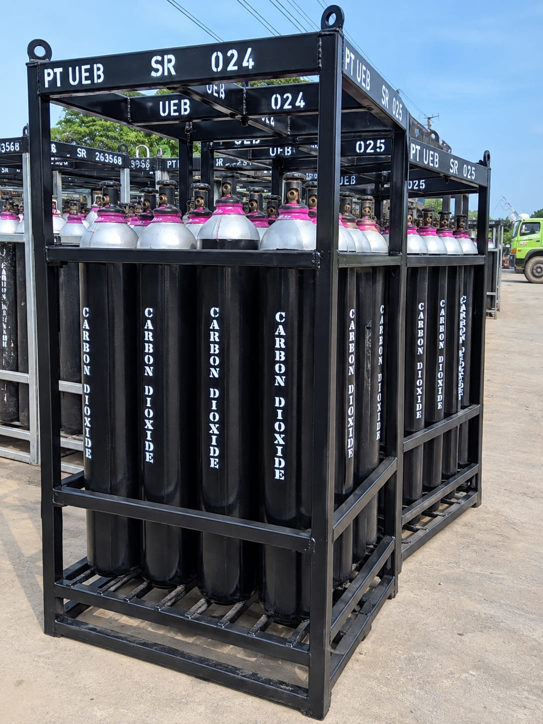 Carbon Dioxide gas cylinders